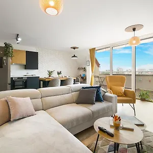 Daire Maisonette With Underground Parking, Sofya