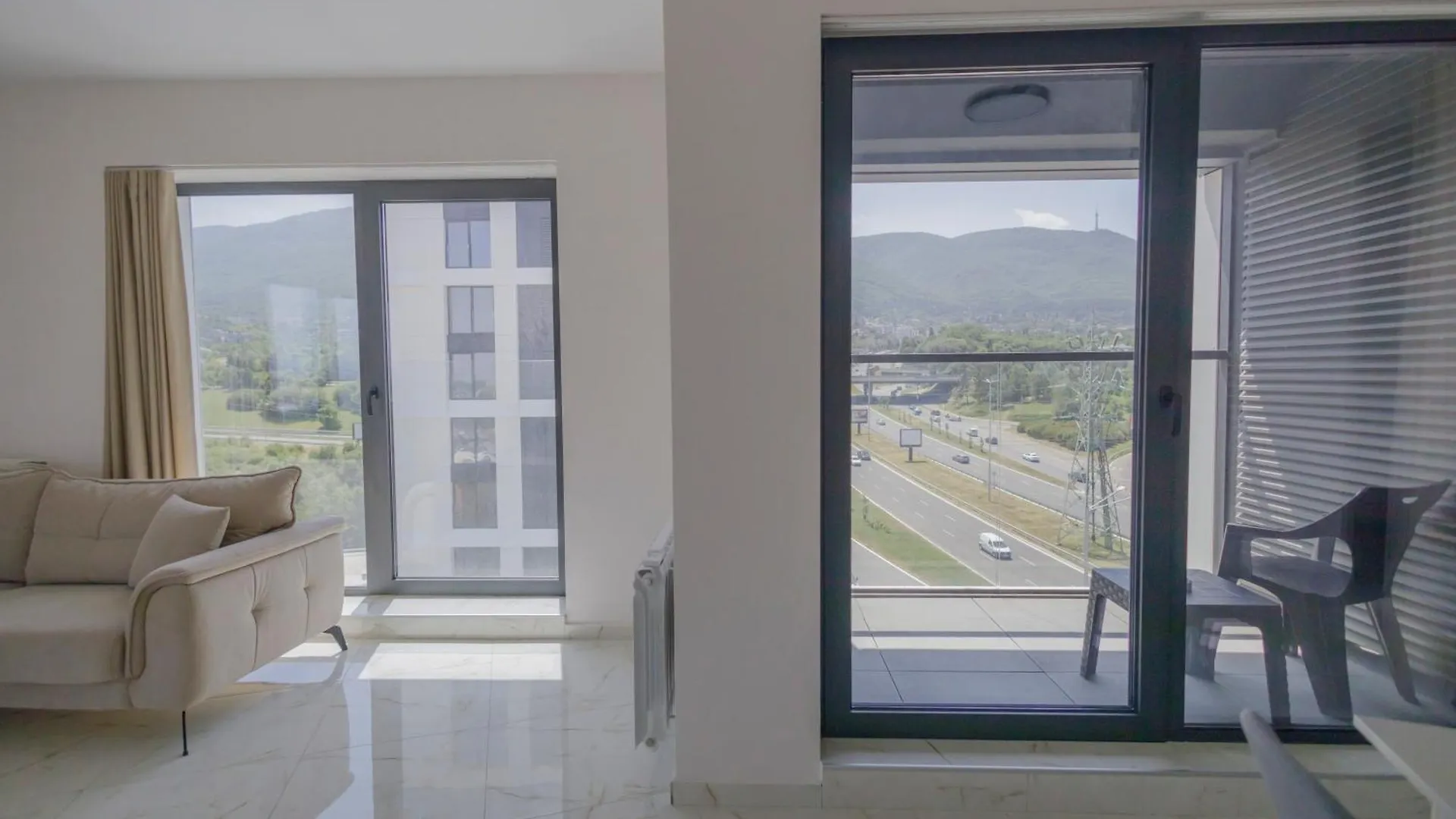 Green Eyes Apartments 소피아 0*,