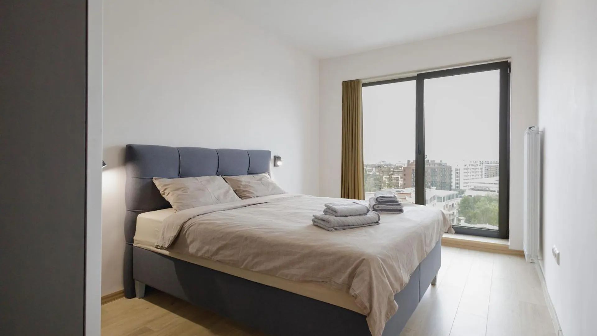 Green Eyes Apartments 소피아 0*,